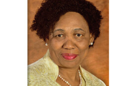 Temel Eğitim Bakanı Sn. Angie Motshekga’nın, Southern Sun, Gauteng’de düzenlenen Eğitimde Demokratikleşme ve Dekolonizasyon konulu Kıta Sempozyumu Konuşması – Angie Motshekga